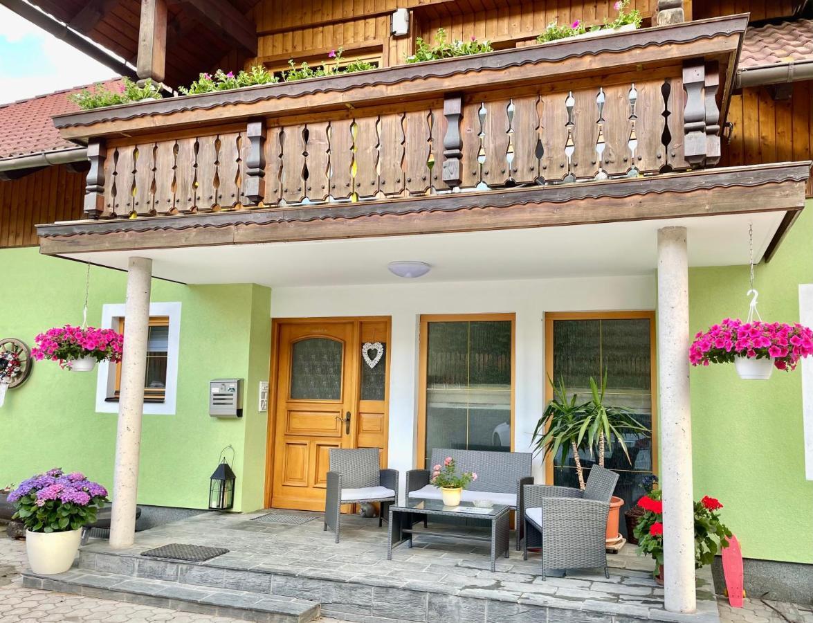 Haus Seerose Seeboden Exterior foto